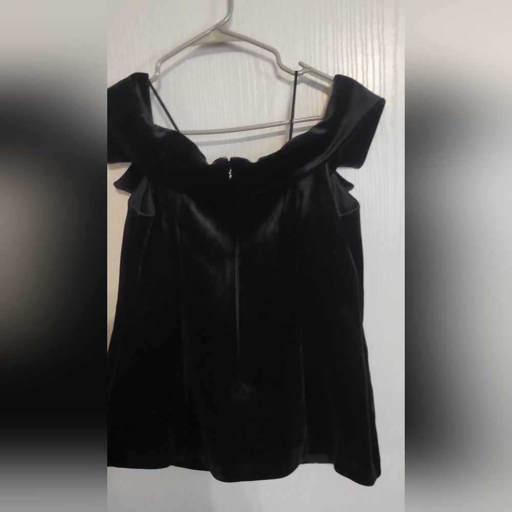Express Velvet Off The Shoulder Faux Double Breasted Top Size M - Picture 6 of 11